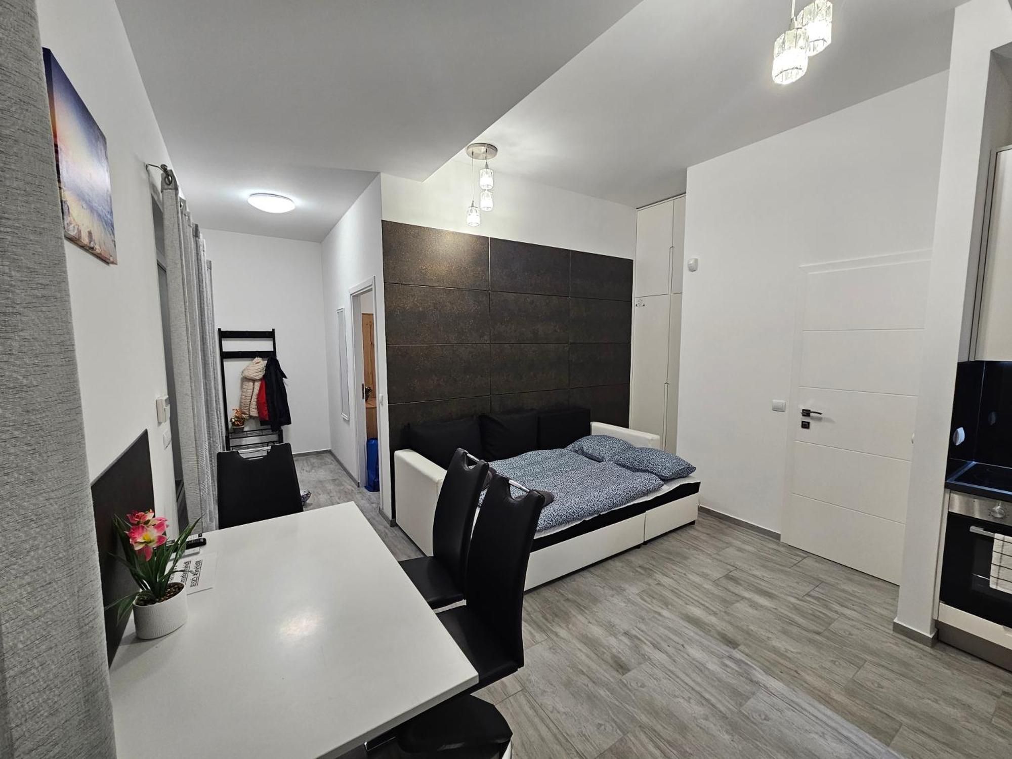 Spilerapartman 1 * Balatonalmadi